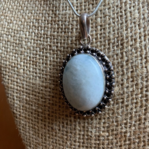 Blue Moonstone Vintage Necklace - Picture 3 of 7